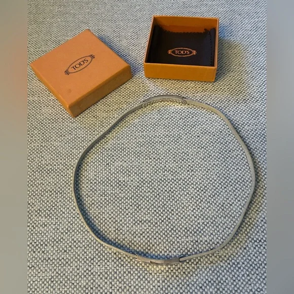 TOD'S Silver Leather Wrap Around Bracelet - Picture 2 of 5